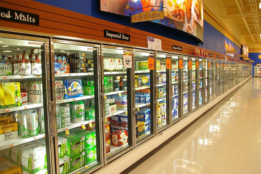 properly maintaining commercial refrigerators