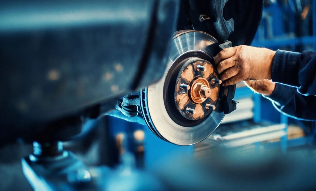 How to maintain your vehicle's braking system