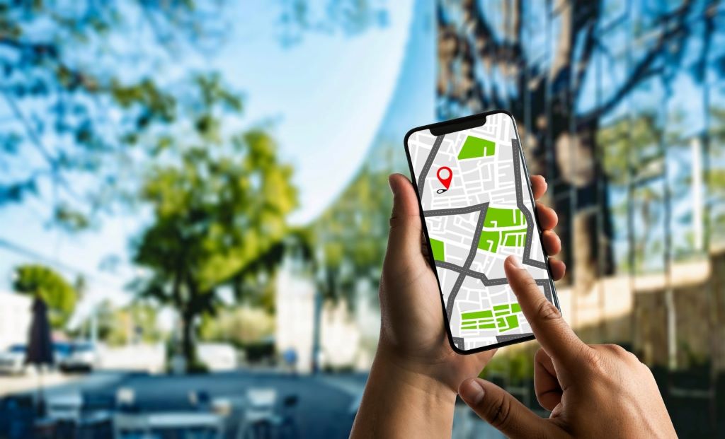 Types of Geofencing with Best Practices and Advantages
